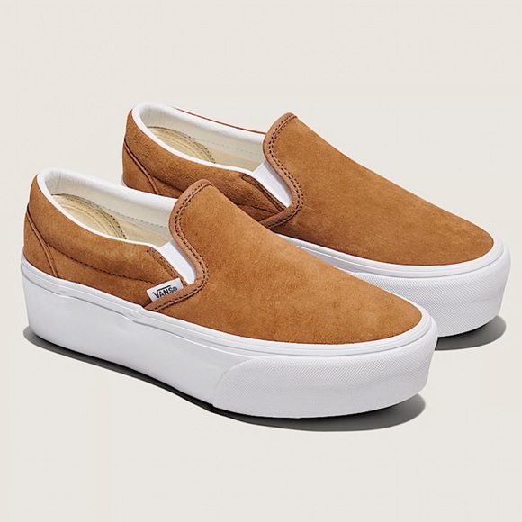 Vans Shoes - Vans W Classic Slip-On Platform Sneakers 
Stackform
Nubuck Chipmunk
VN000CN1GWT